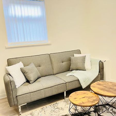 New Fully Furnished Cosy Home Balderton Екстериор снимка