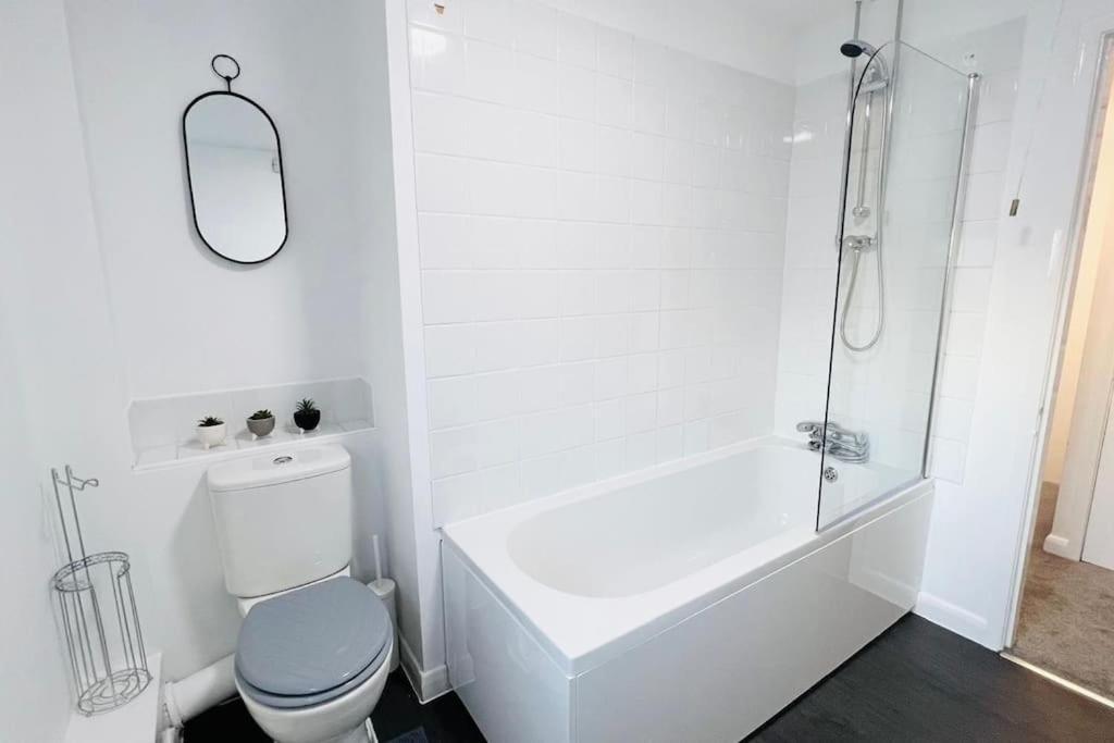 New Fully Furnished Cosy Home Balderton Екстериор снимка